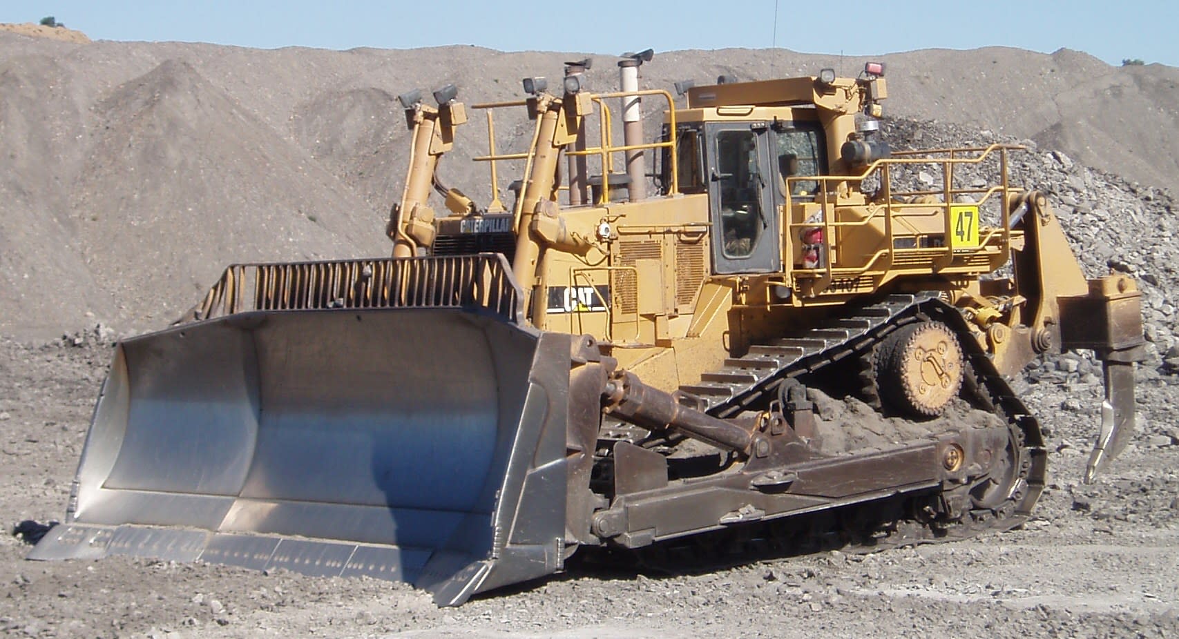 CAT D11 Dozer