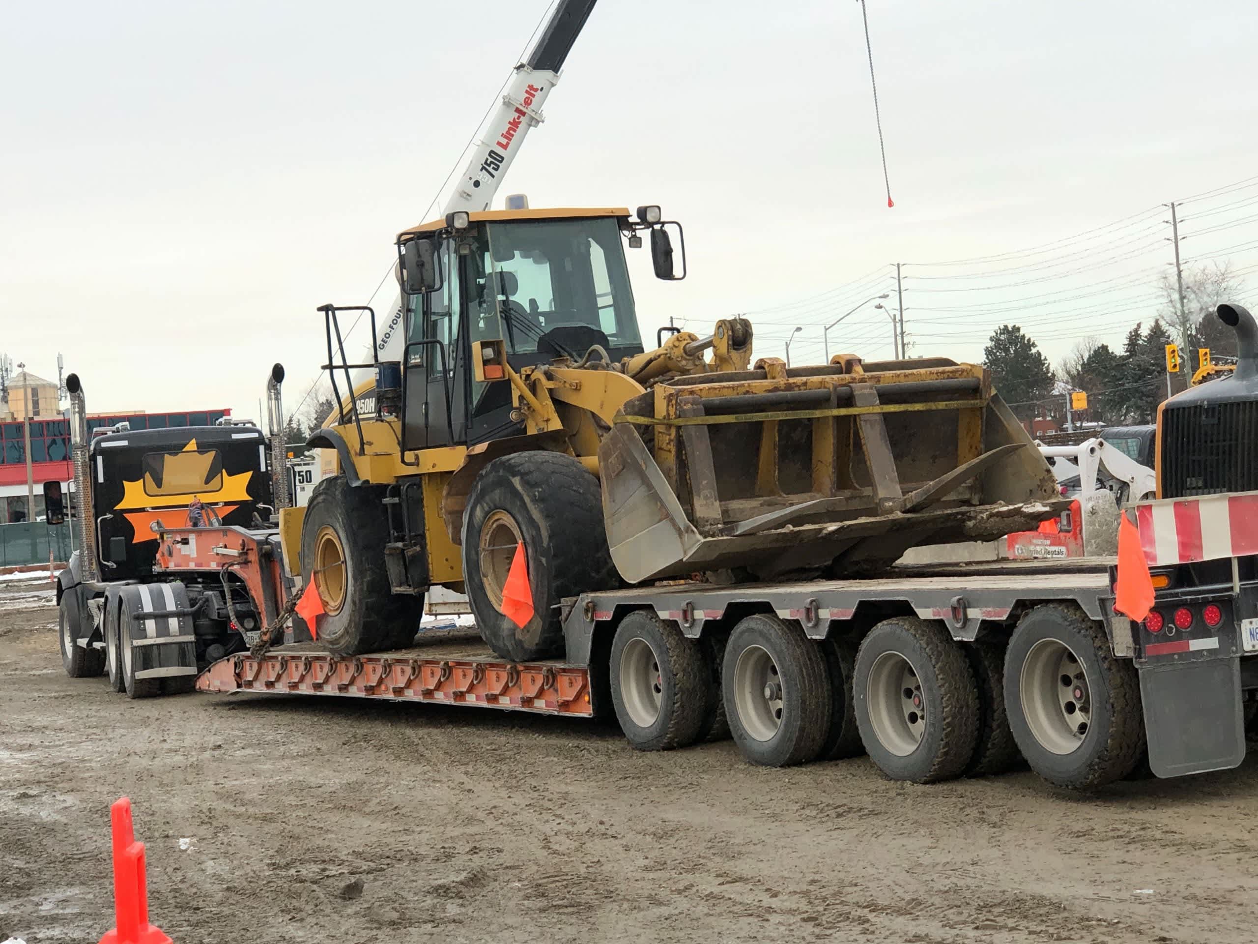 Backhoe loader