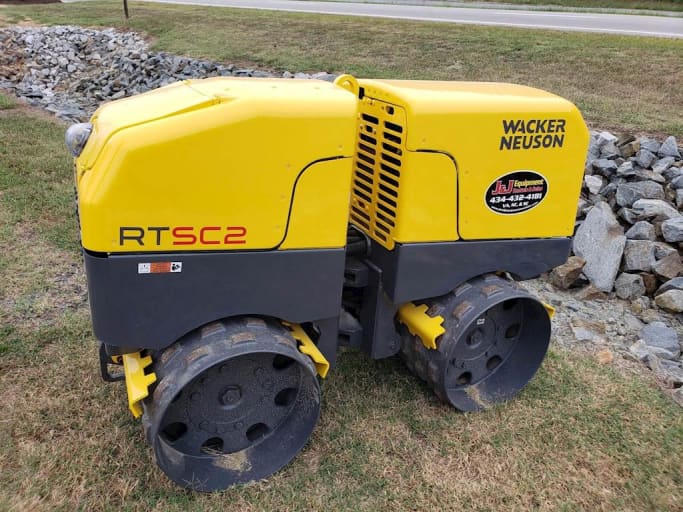 Trench Roller, Remote Control image