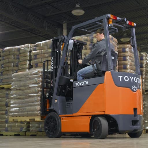 Cushion Tire Forklift, 6500 lbs image