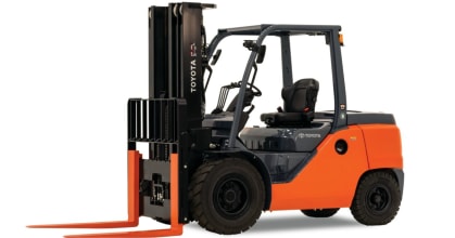 Pneumatic Tire Forklift, 10000 lbs image