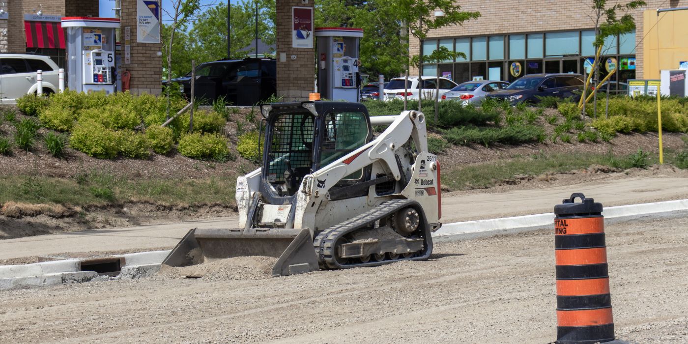 Skid Steer vs Compact Track Loader Finding the Ideal Equipment