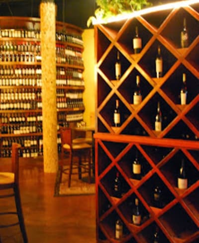 Vinos Finos Tapas and Wine Bar