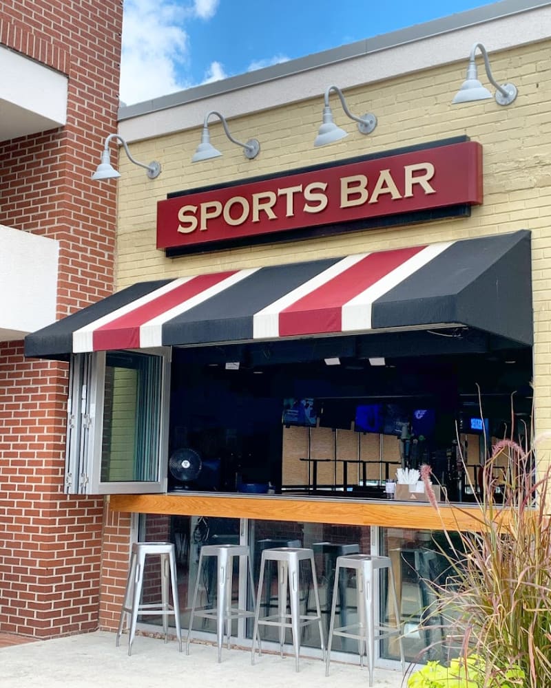 High Park Bar & Grill