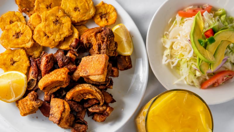 Kumbala Sports Bar & Grill