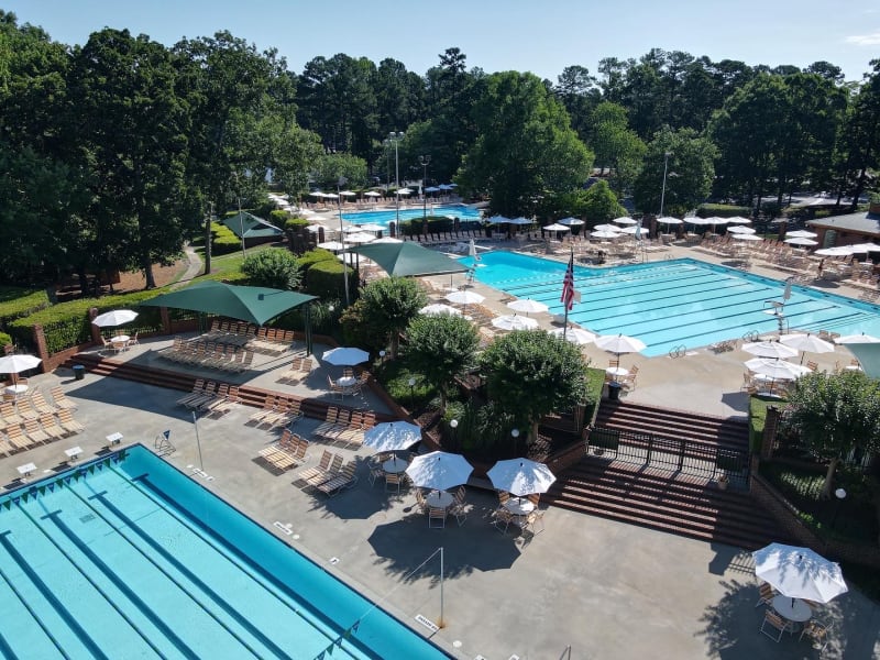 Seven Oaks Swim and Racquet Club