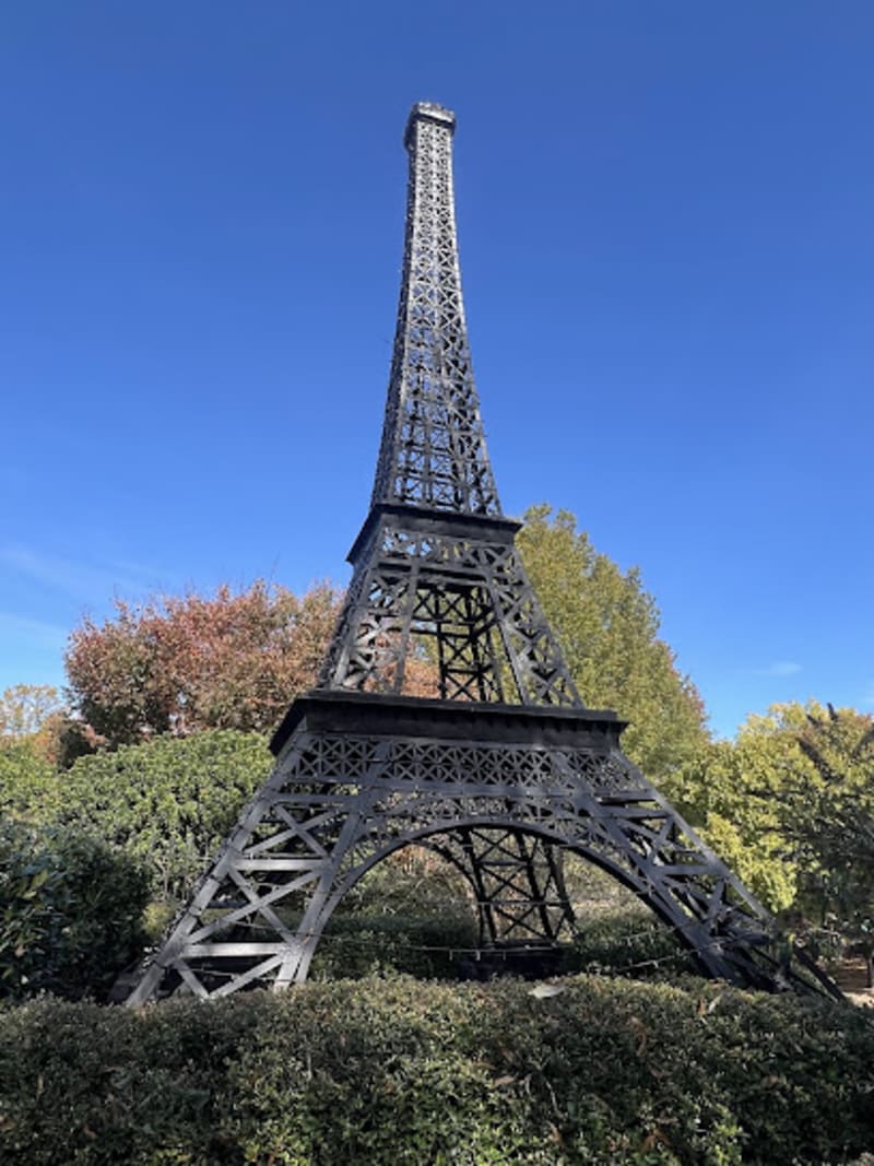 Little Eiffel Tower