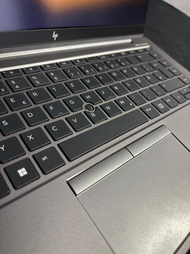 Miniature 3 de HP Zbook Firefly 14 G8 Mobile Worstation