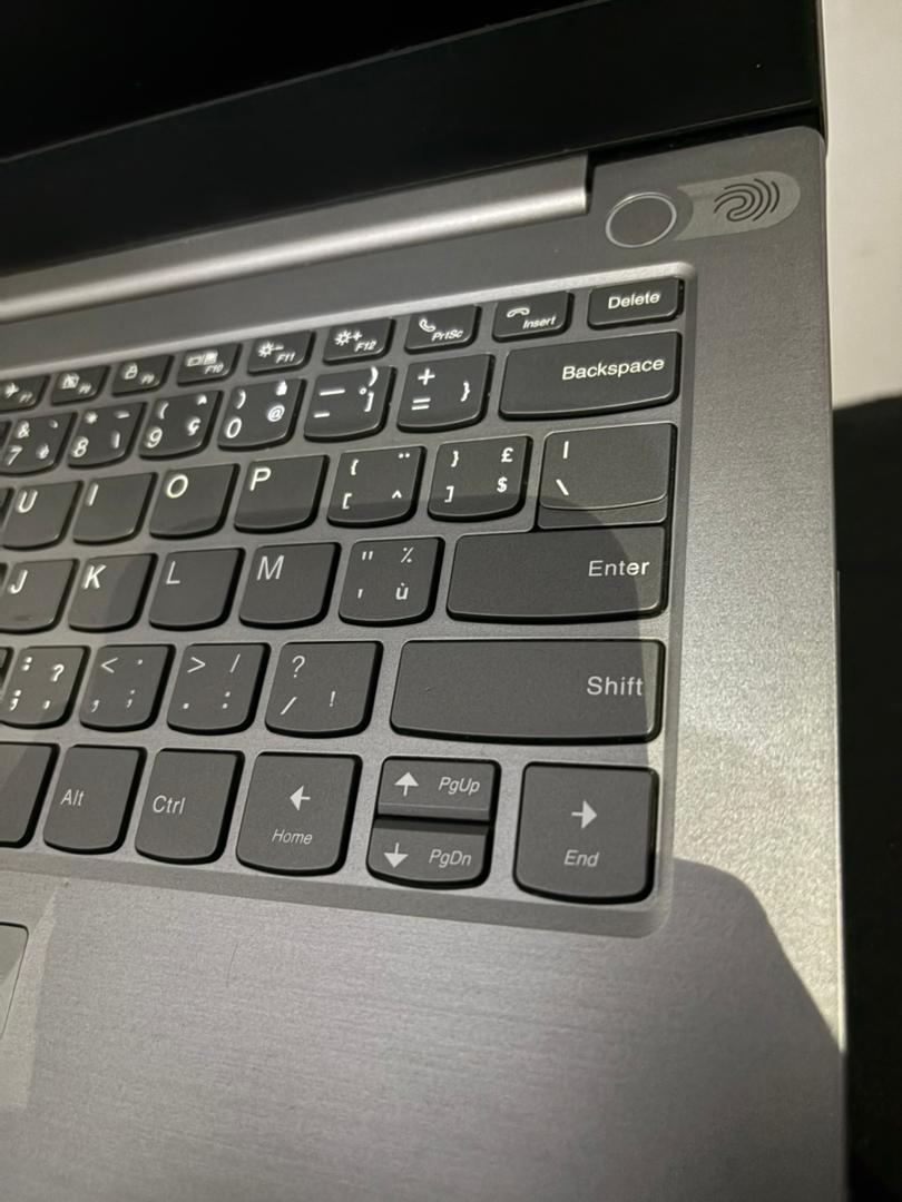 Miniature 5 de Lenovo thinkbook i5-10em 8gb 256ssd