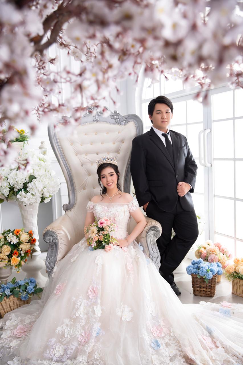 Perjalanan pernikahan Vivi Agustina