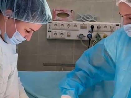 «Диаметр – больше полуметра»: врачи извлекли из тела женщины огромную опухоль