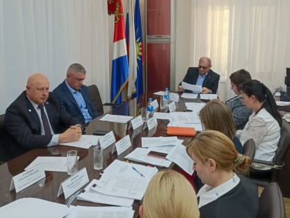 Состоялось заседание постоянной комиссии Думы Артемовского городского округа по вопросам законности и защиты прав граждан