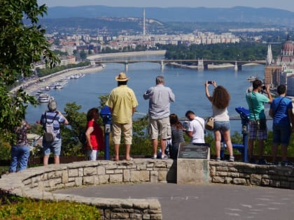 Повлияют ли санкции на заграничный отдых жителей Приморья?
