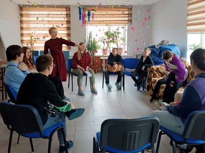 «Пора все знать!»: новый проект стартовал для подростков Приморья