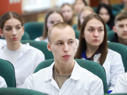 На стипендии медикам-целевикам направят 22,7 млн рублей в Приморье