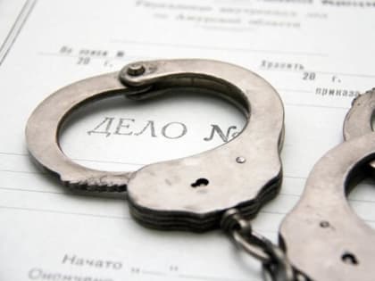 Внук украл у пенсионерки деньги в Приморском крае