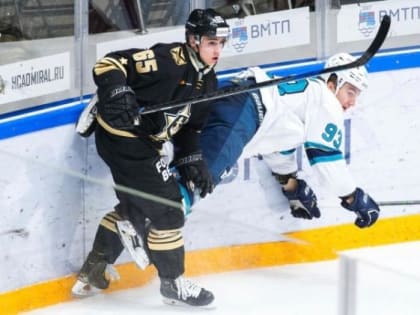 Уссурийский хоккеист сыграет в Кубке вызова МХЛ