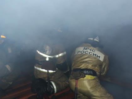 Огнеборцы устанавливают причины трагического пожара в Приморье