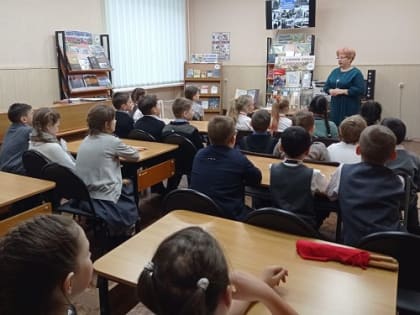 «Был город – фронт, была блокада»