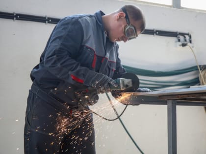 В Приморье расширят перечень предприятий с ежемесячными доплатами для ветеранов СВО