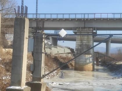 Самый затопляемый участок в пригороде Владивостока взяли под наблюдение