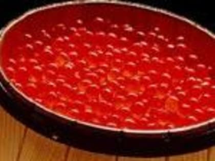 Россия побила рекорд по вылову лосося: упадет ли цена на красную икру