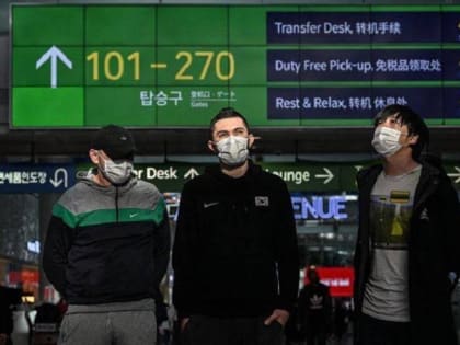 Трое беглых россиян уже год живут в аэропорту Инчхона