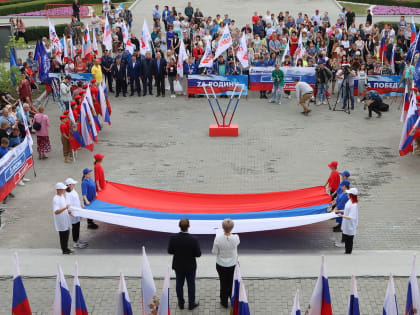 Концерт-митинг «Сила V правде» прошёл в Артёме