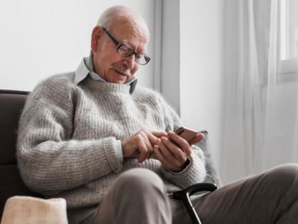 Пенсионеров, кому исполнится 80 лет, ждет большой сюрприз от СФР