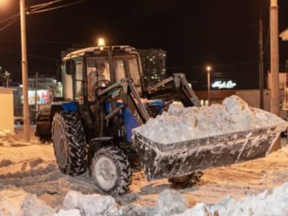 Больше 9 тысяч кубометров снега вывезли за минувшую ночь во Владивостоке