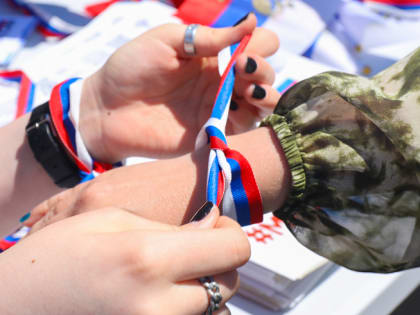 Приморцев приглашают присоединиться к «Весенней неделе добра»