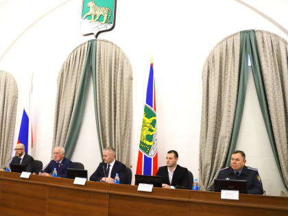 Подписано соглашение о сотрудничестве между Общественной молодежной палатой при Думе города Владивостока и Молодежным советом службы Ространса по ДФО