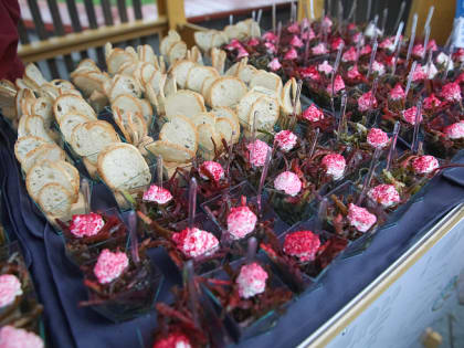 Почти 15 миллионов рублей получат НКО Приморья на туристические мероприятия