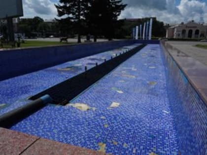 Фонтаны города проходят плановую очистку