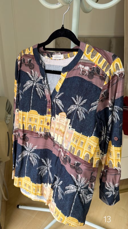 Camisa feminina estampada 
