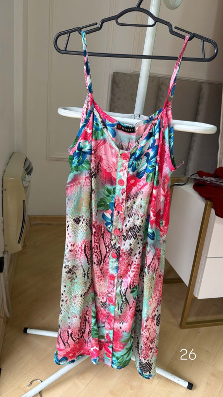 Vestido floral curto 