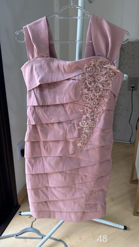 Vestido de festa curto/midi 
