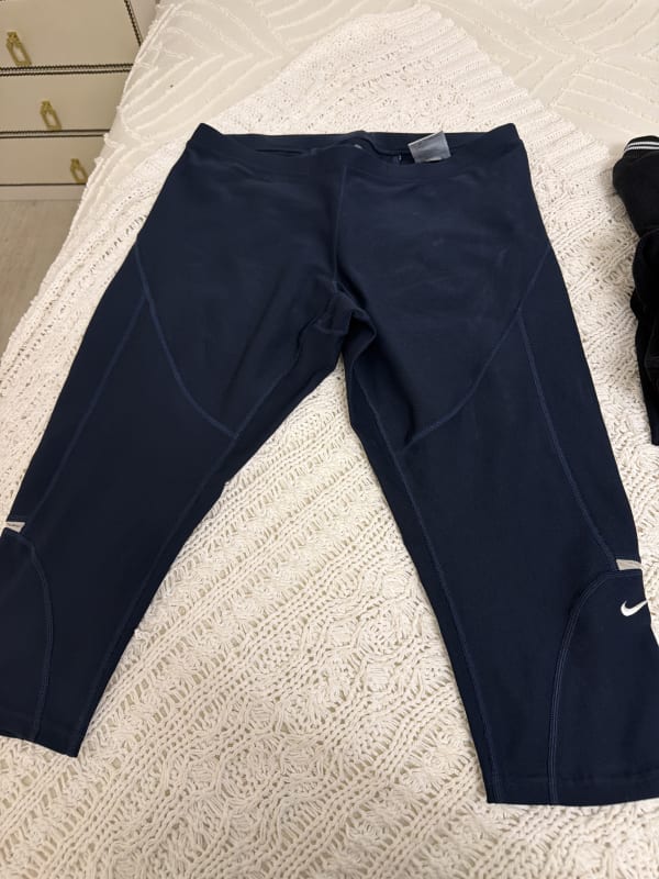 Calça legue azul escuro
