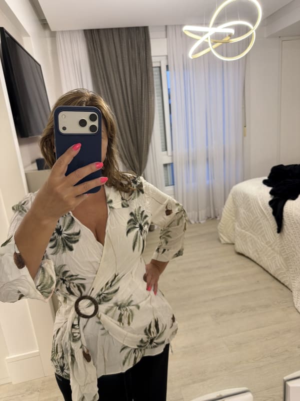 Camisa floral linda 