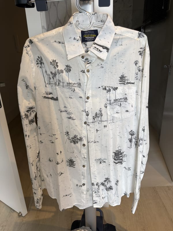 Camisa estampa branca com preto