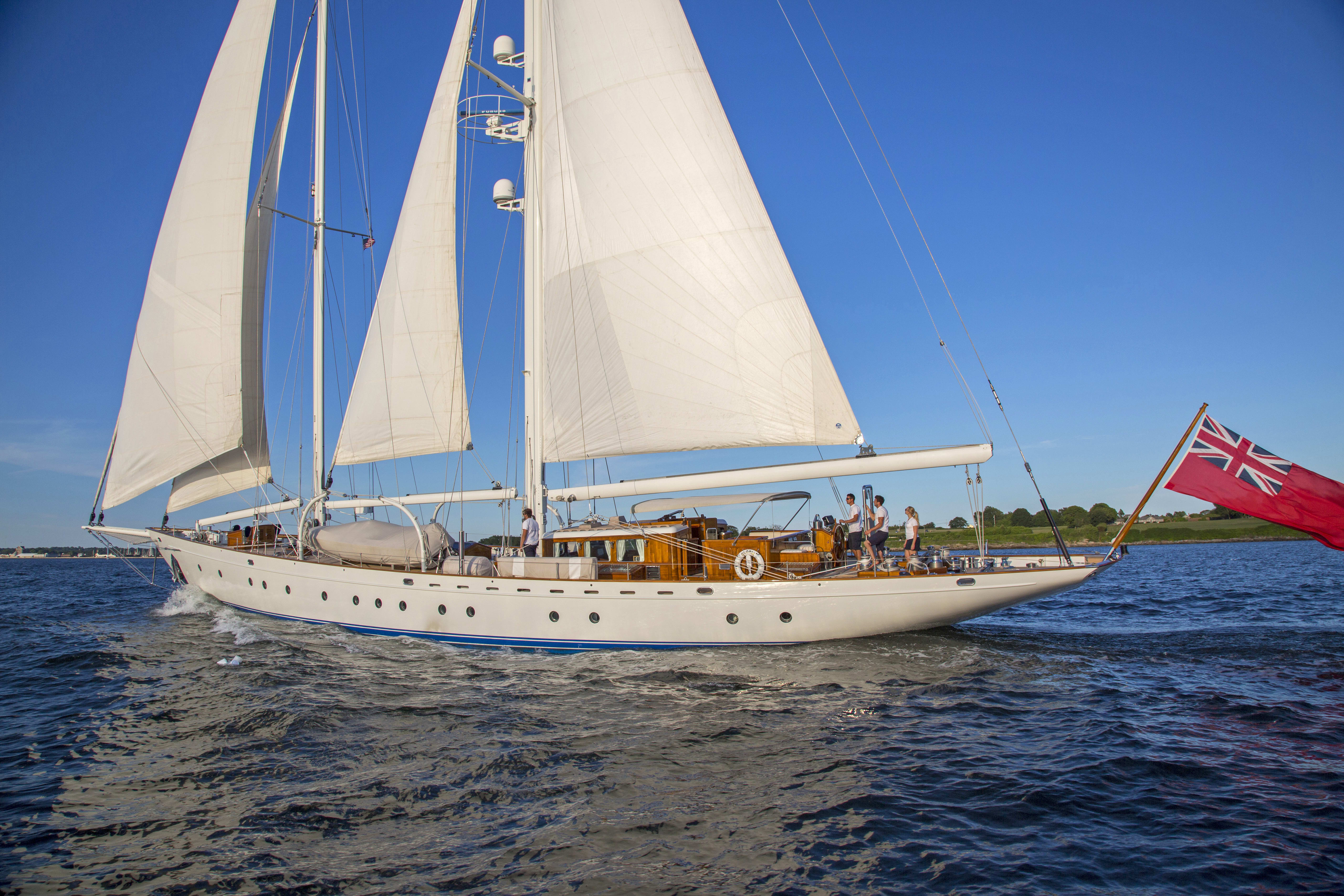 Sold - Jongert+Lowland 39m GLORIA