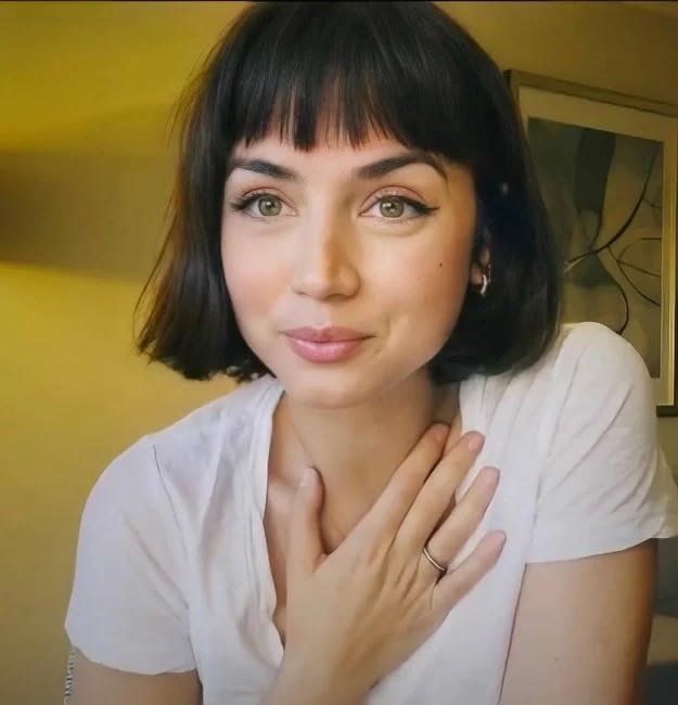 Cabelo Curto da Ana de Armas