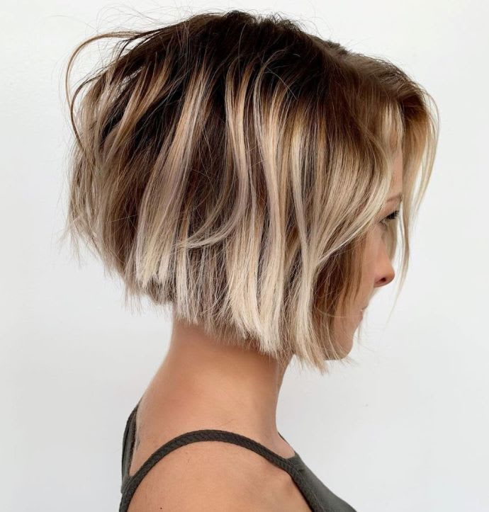 Blunt Cut: É a Tendência para as Mulheres com Cabelos Finos 2 blunt cut 1
