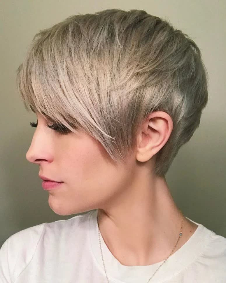 1 franja lateral cabelo supercurto