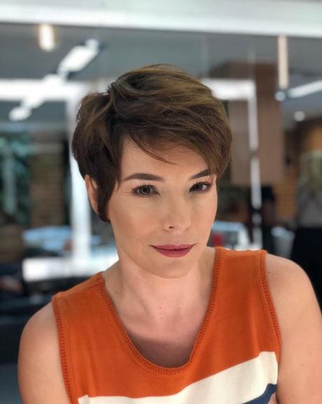 Cabelo Curto Pixie da Regiane Alves continua inspirando em 2026 3 Lindo Curtinho da REGIANE ALVES Pixie