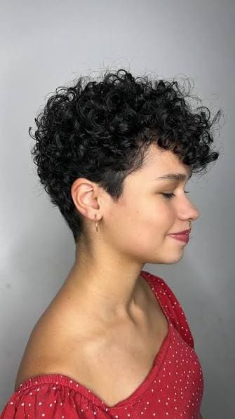 pixie-cabelos-cacheados