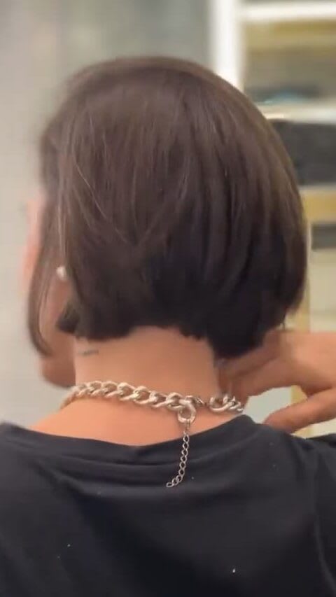 Chanel cabelo curto nuca ana canutto