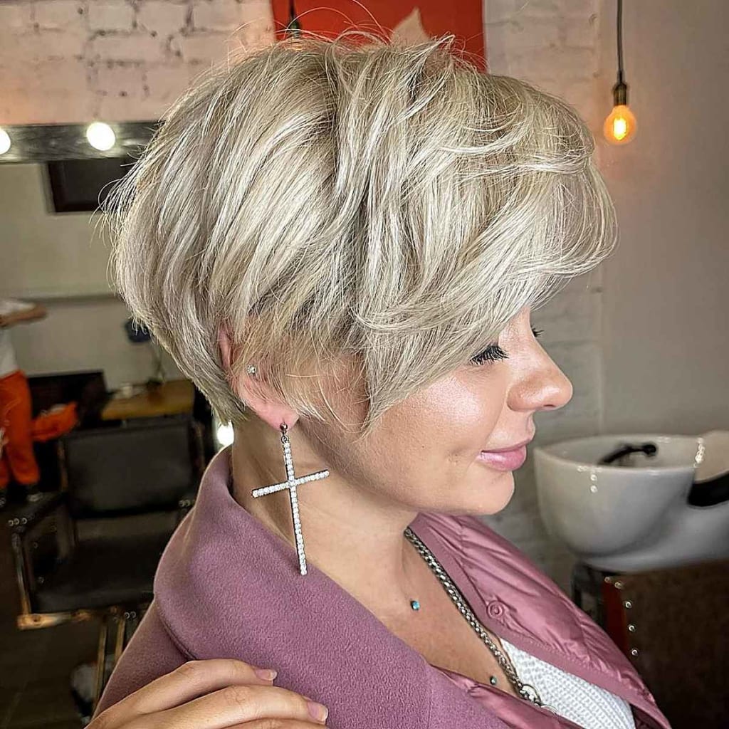 Shaggy Bob Pixie