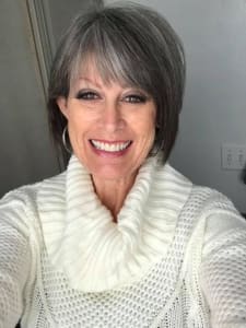 Os Melhores Cortes de Cabelo Curto para as Mulheres em seus 50 anos 12