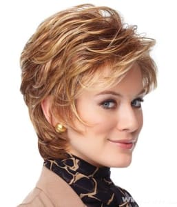 Os Melhores Cortes de Cabelo Curto para as Mulheres em seus 50 anos 10